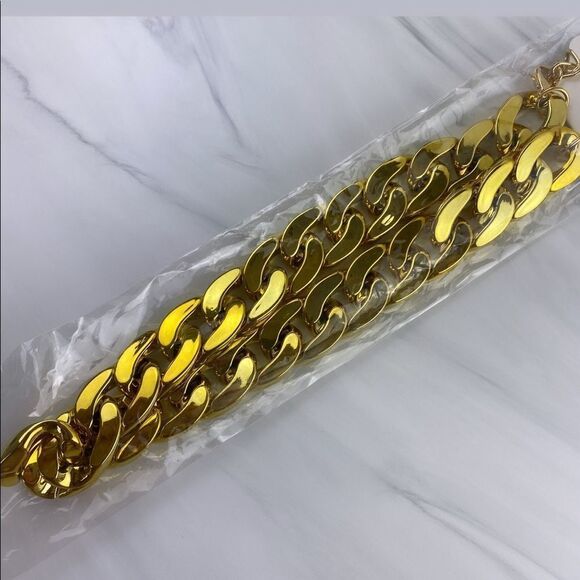 GOLD TONE Chunky Faux Metal Choker - Picture 3 of 8